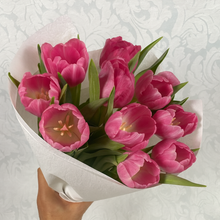 Load image into Gallery viewer, Tulip Charm