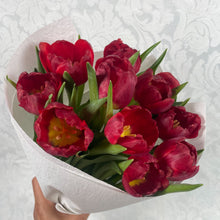 Load image into Gallery viewer, Tulip Charm